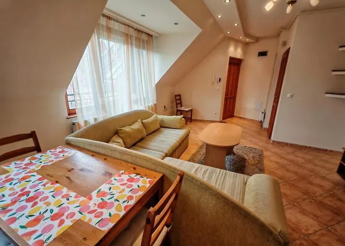 Kazinczy Apartament *